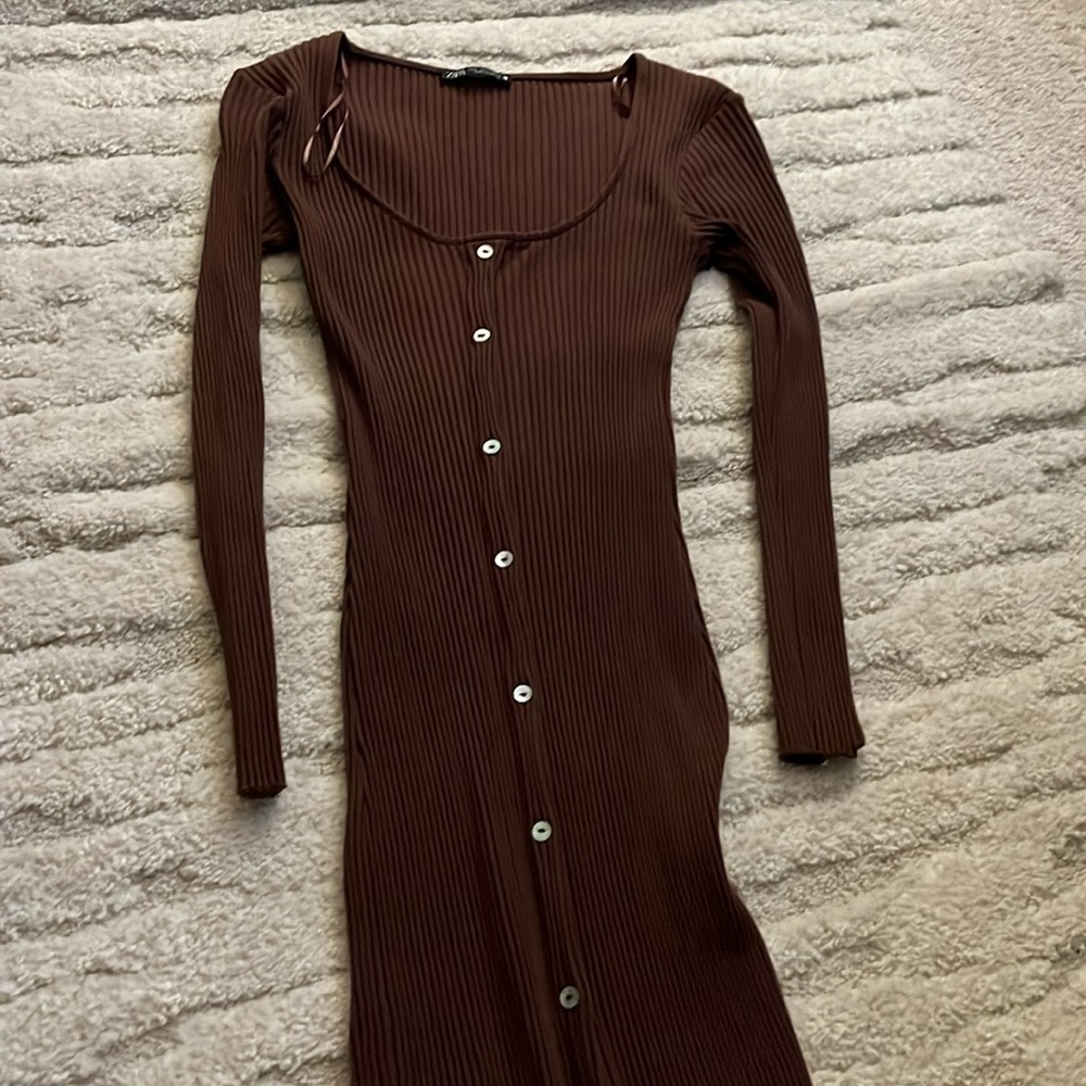 🐶 BROWN RIBBED MIDI DRESS - Worn 1x from Zara